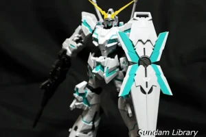 Gundam Universe ユニコーンガンダム Awakened(1)