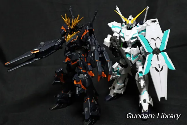 Gundam Universe　ユニコーンガンダム　バンシィ
