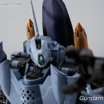 HI-METAL R VF-０A フェニックス　マクロスゼロ