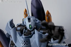 【マクロス】HI-METAL R マクロスゼロ VF-0Aフェニックス(工藤シン機) ＋ QF-2200D-B ゴースト2024年6月発送