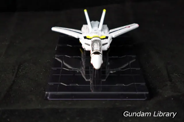 マクロス　トミカ　VF-1S ロイ機
