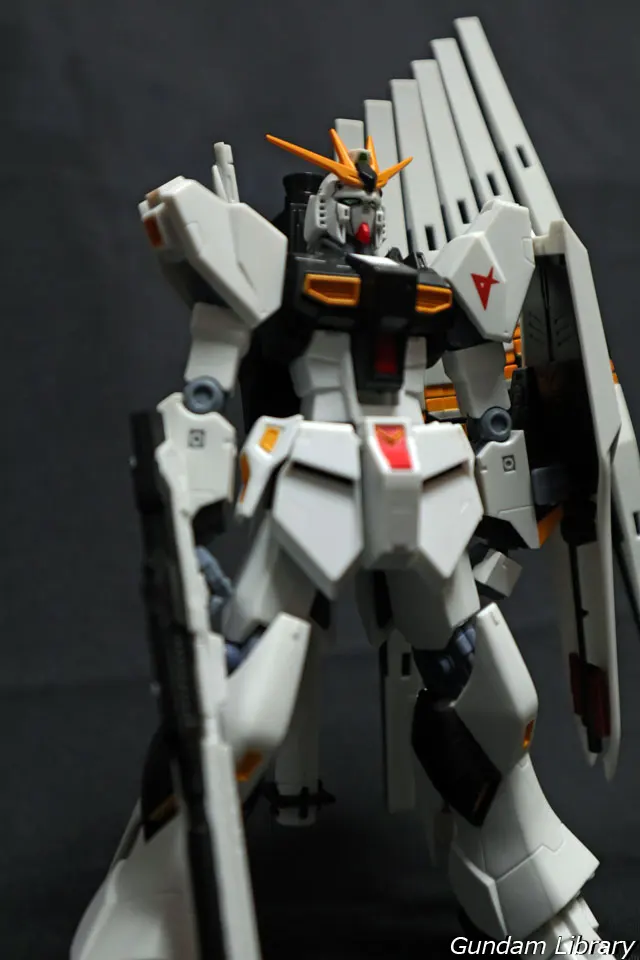 ROBOT魂　νガンダム