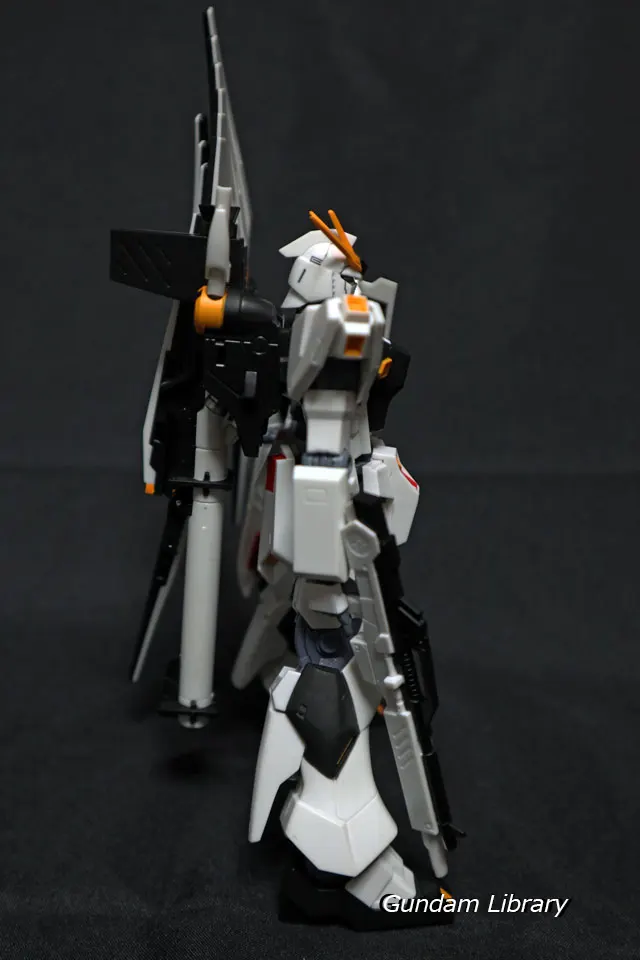 ROBOT魂　νガンダム
