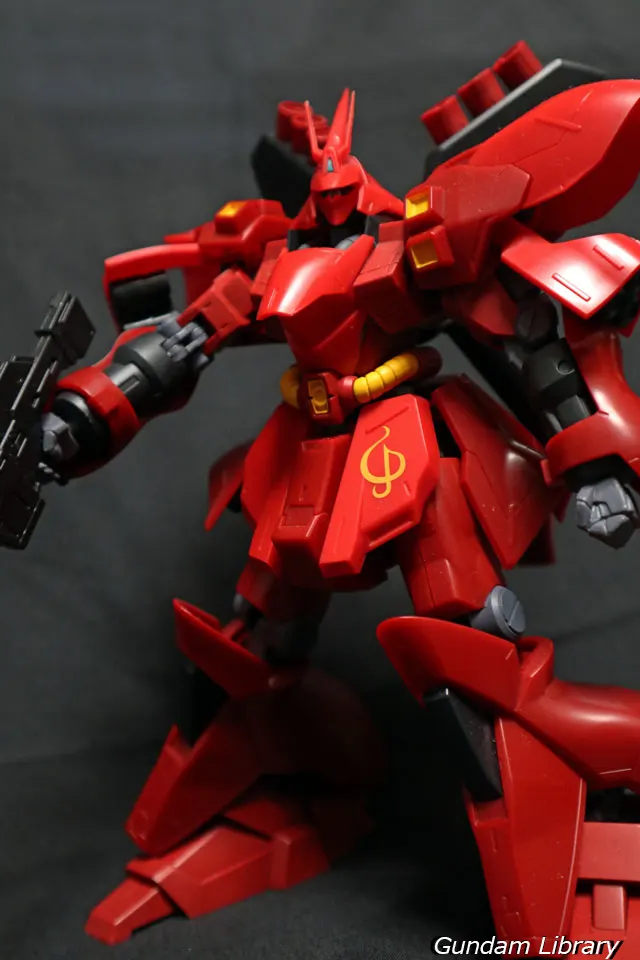 ROBOT魂　νガンダム　サザビーとの戦い