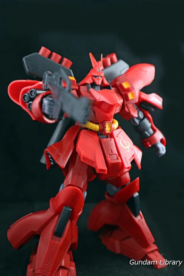 サザビー　GUNDAM UNIVERSE