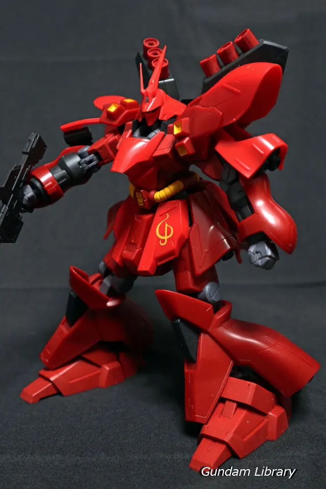 サザビー　GUNDAM UNIVERSE