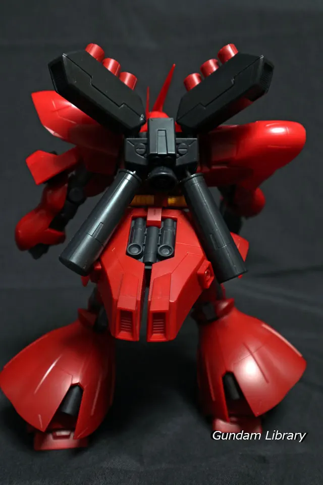 サザビー　GUNDAM UNIVERSE