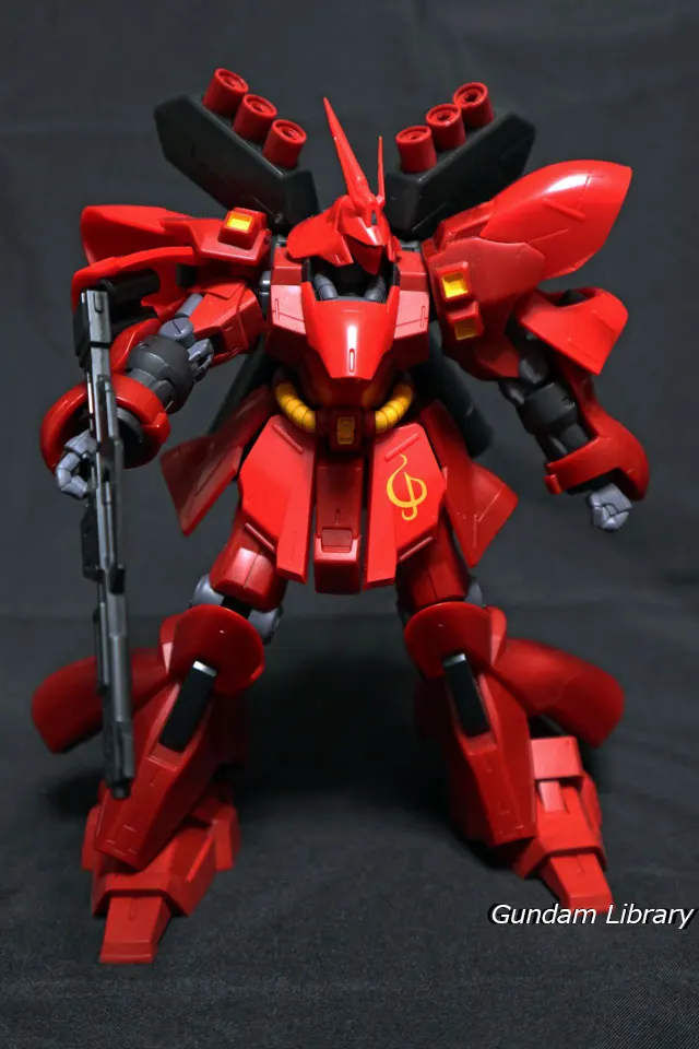 サザビー　GUNDAM UNIVERSE