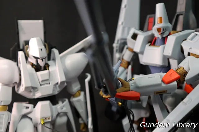 HI METAL r エルガイムMkII　エルガイム　比較
