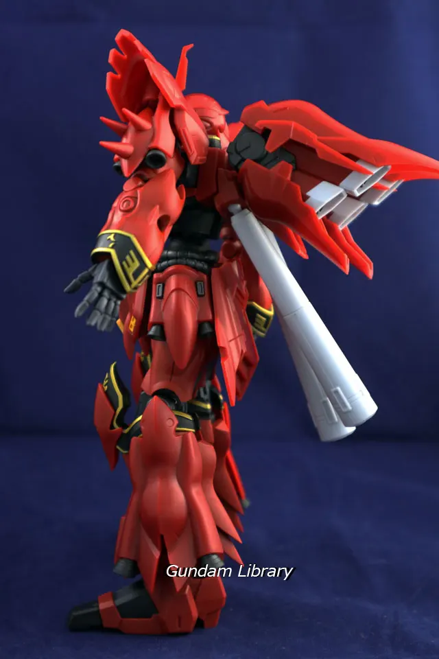 Gundam Universe　シナンジュ
