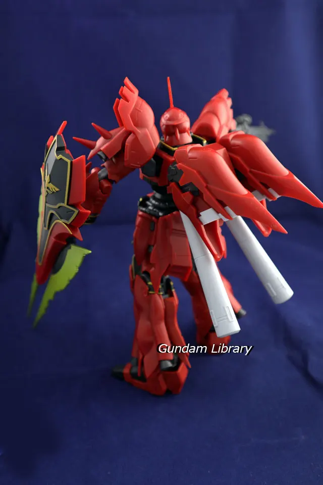 Gundam Universe　シナンジュ