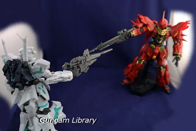 Gundam Universe　シナンジュ